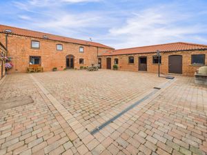 Front elevation- click for photo gallery
